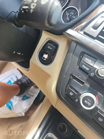 2015 BMW 3 Series Sedan 328i xDrive - miniatura 8