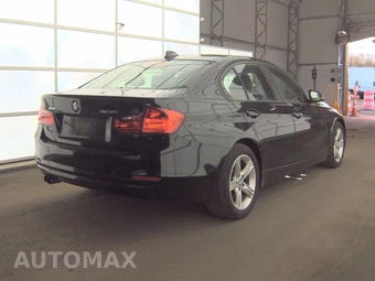 2015 BMW 3 Series Sedan 328i xDrive - miniatura 4