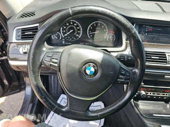 2015 BMW 5 Series Gran Turismo 535i xDrive Hatchback - miniatura 10