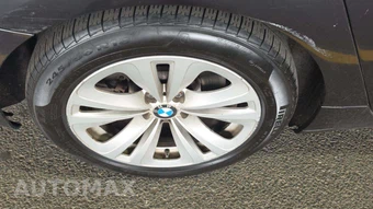 2015 BMW 5 Series Gran Turismo 535i xDrive Hatchback - miniatura 23