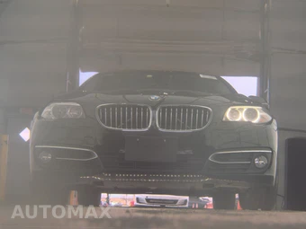 2015 BMW 5 Series Sedan 528i LUXURY LINE - miniatura 3