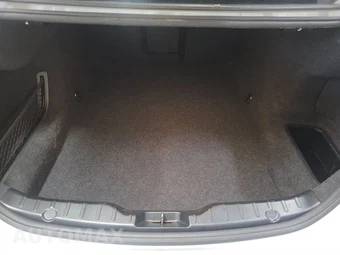2015 BMW 5 Series Sedan 528i - miniatura 16