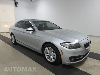 2015 BMW 5 Series Sedan 528i - miniatura 3