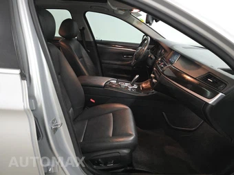 2015 BMW 5 Series Sedan 528i - miniatura 8