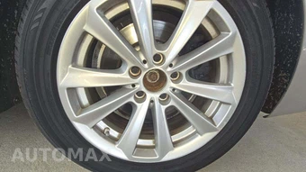 2015 BMW 5 Series Sedan 528i - miniatura 23