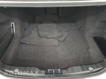 2015 BMW 5 Series Sedan 528i - miniatura 16