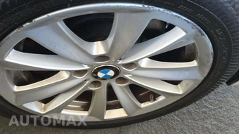 2015 BMW 5 Series Sedan 528i - miniatura 27