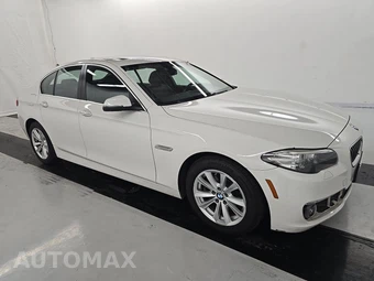 2015 BMW 5 Series Sedan 528i - miniatura 3
