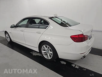 2015 BMW 5 Series Sedan 528i - miniatura 6