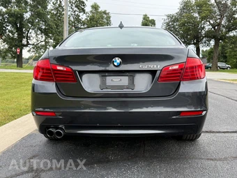 2015 BMW 5 Series Sedan 528i - miniatura 2