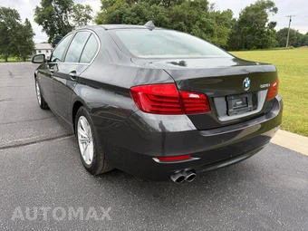 2015 BMW 5 Series Sedan 528i - miniatura 4