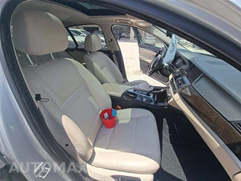 2015 BMW 5 Series Sedan 528i xDrive LUXURY LINE - miniatura 18