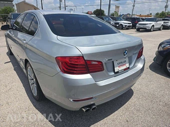 2015 BMW 5 Series Sedan 528i xDrive LUXURY LINE - miniatura 2