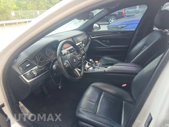 2015 BMW 5 Series Sedan 528i xDrive M SPORT LINE - miniatura 7
