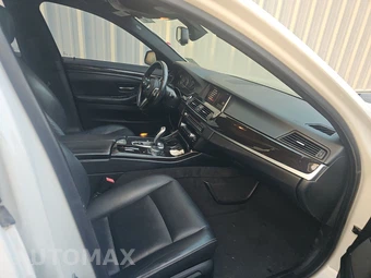 2015 BMW 5 Series Sedan 528i xDrive M SPORT LINE - miniatura 8