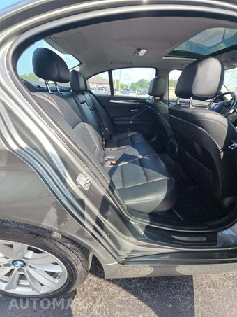 2015 BMW 5 Series Sedan 528i xDrive - miniatura 13