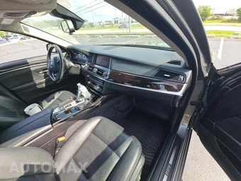 2015 BMW 5 Series Sedan 528i xDrive - miniatura 16