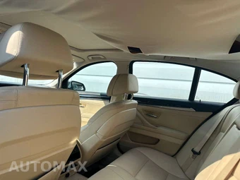 2015 BMW 5 Series Sedan 528i xDrive - miniatura 10