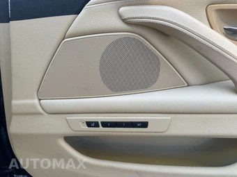 2015 BMW 5 Series Sedan 528i xDrive - miniatura 13
