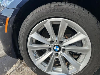 2015 BMW 5 Series Sedan 528i xDrive - miniatura 33