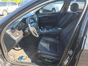 2015 BMW 5 Series Sedan 528i xDrive – miniatura 3