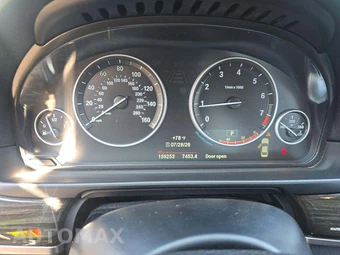 2015 BMW 5 Series Sedan 528i xDrive – miniatura 6