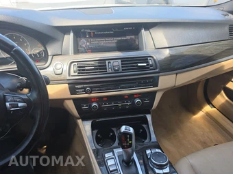 2015 BMW 5 Series Sedan 535i M SPORT LINE - miniatura 11