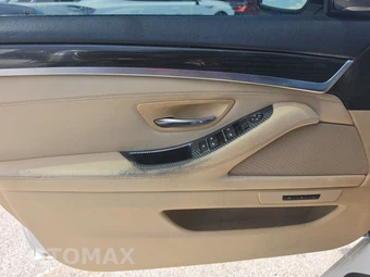 2015 BMW 5 Series Sedan 535i M SPORT LINE - miniatura 9