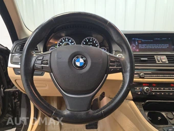 2015 BMW 5 Series Sedan 535i xDrive LUXURY LINE - miniatura 10
