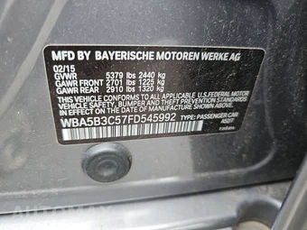 2015 BMW 5 Series Sedan 535i xDrive - miniatura 14