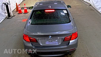 2015 BMW 5 Series Sedan 535i xDrive - miniatura 5