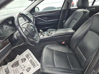 2015 BMW 5 Series Sedan 535i xDrive - miniatura 7