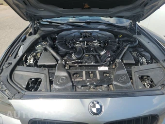 2015 BMW 5 Series Sedan 550i M SPORT LINE - miniatura 15