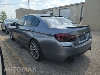 2015 BMW 5 Series Sedan 550i M SPORT LINE - miniatura 6