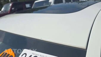 2015 BMW 5 Series Sedan 550i - miniatura 18