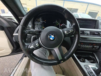 2015 BMW 6 Series Gran Coupe 650i Sedan M SPORT LINE - miniatura 10
