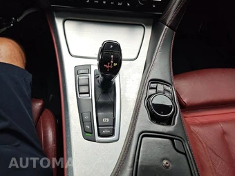 2015 BMW 6 Series Gran Coupe 650i Sedan M SPORT LINE - miniatura 29