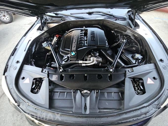 2015 BMW 7 Series Sedan 740i M SPORT LINE - miniatura 16