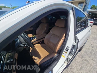 2015 BMW 7 Series Sedan 740Li M SPORT LINE - miniatura 3