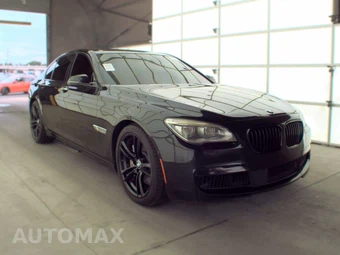 2015 BMW 7 Series Sedan 750i M SPORT LINE - miniatura 3