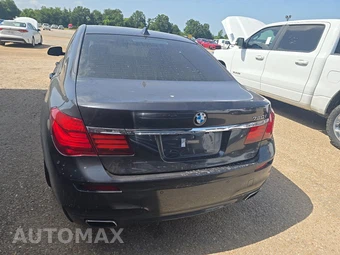 2015 BMW 7 Series Sedan 750i M SPORT LINE - miniatura 5