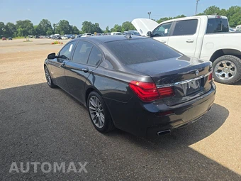 2015 BMW 7 Series Sedan 750i M SPORT LINE - miniatura 6