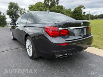 2015 BMW 7 Series Sedan 750Li M SPORT LINE - miniatura 4
