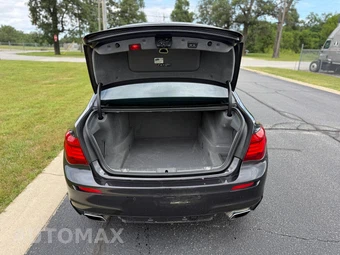 2015 BMW 7 Series Sedan 750Li M SPORT LINE - miniatura 8