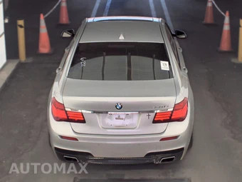 2015 BMW 7 Series Sedan 750Li M SPORT LINE - miniatura 5