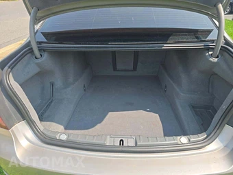 2015 BMW 7 Series Sedan 750Li - miniatura 14