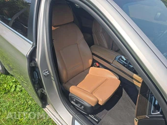 2015 BMW 7 Series Sedan 750Li - miniatura 18