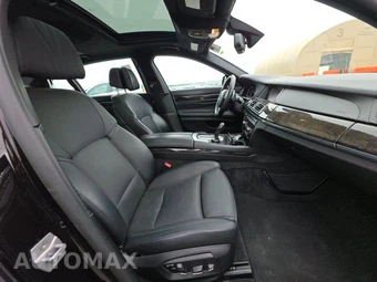 2015 BMW 7 Series Sedan 750Li xDrive M SPORT LINE - miniatura 8