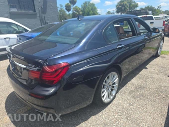 2015 BMW 7 Series Sedan 750Li xDrive M SPORT LINE - miniatura 3