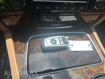 2015 BMW 7 Series Sedan 750Li xDrive M SPORT LINE - miniatura 8